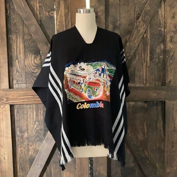 Columbia Poncho with nice print of bus - Picture 2 of 10